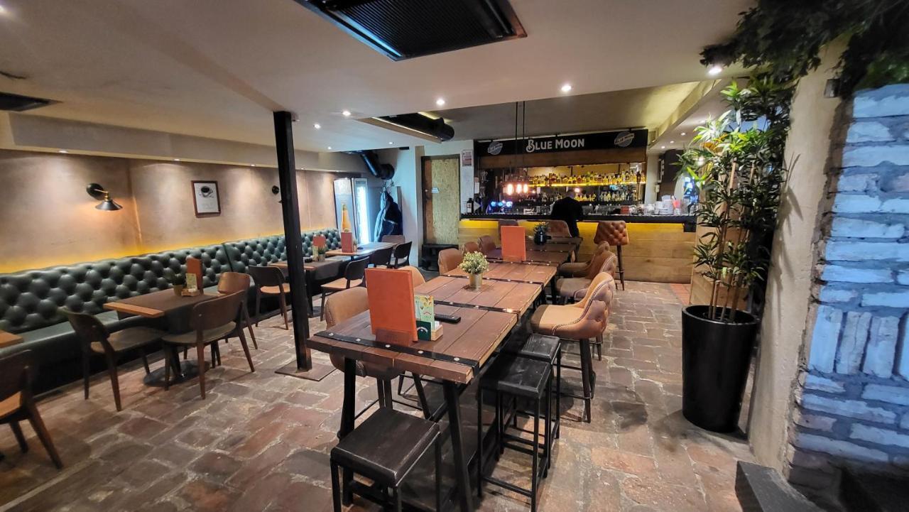 Design Hotel Mr President Βελιγράδι Εξωτερικό φωτογραφία